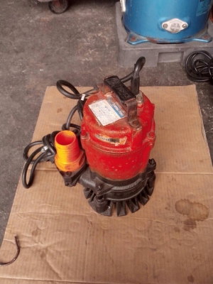 ปั๊มไดร์โว่ดูดเลนได้ครับ ขนาด 2 นิ้ง ประหยัดไฟ ครับส่งได้ทั่วประเทศ