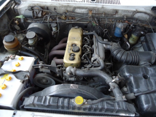 ขายรถแวนใช้งาน ISUZU KB ปี 29 แอร์เย็น มีเบาะ พร้อม   ทำการเปลี่ยนเครื่องเป็น ISUZU 2500CC ฝาทองแล้ว มีทะเบียนพร้อมเอกสารการโอนครับ ขาดต่อภาษีหนึ่งปีครับ ขาย 45,000.-ครับ