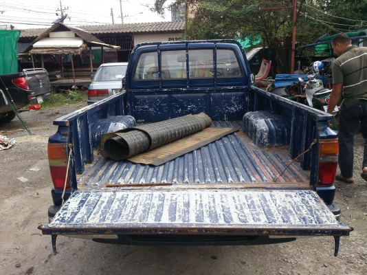 ขายรถกระบะพร้อมใช้งานเครื่อง D4D