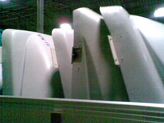 ขายหมวกครอบหัวเก๋ง  ลู่ลม โครงไฟหลังคาชุบโครเมี่ยม จากโรงงานโดยตรง ขายไม่แพง