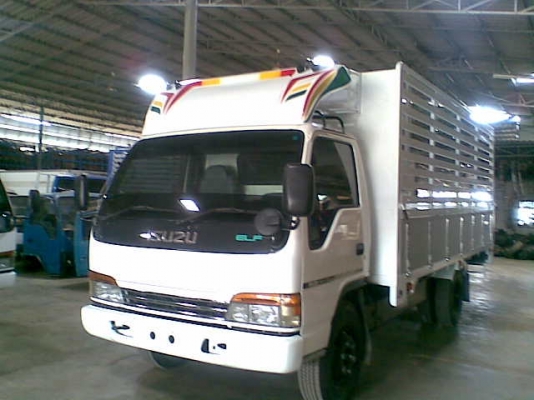 ขายหมวกครอบหัวเก๋ง ลู่ลม โครงไฟหลังคาชุบโครเมี่ยม จากโรงงานโดยตรง ขายไม่แพง ขายหมวกครอบหัวเก๋ง ลู่ลม โครงไฟหลังคาชุบโครเมี่ยม จากโรงงานโดยตรง ขายไม่แพง