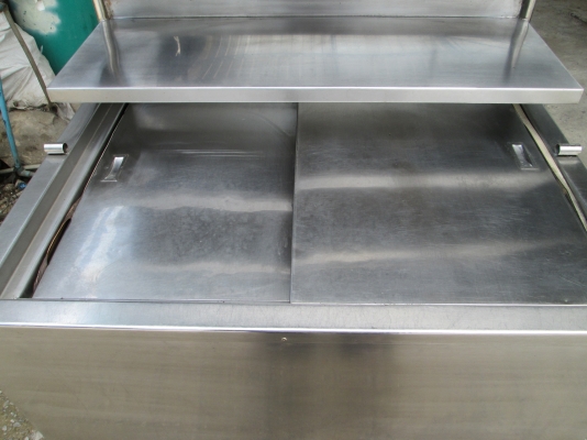 ตู้น้ำแข็งแสตนเลส  หนามากๆ  สภาพใหม่  ราคา4800บาท