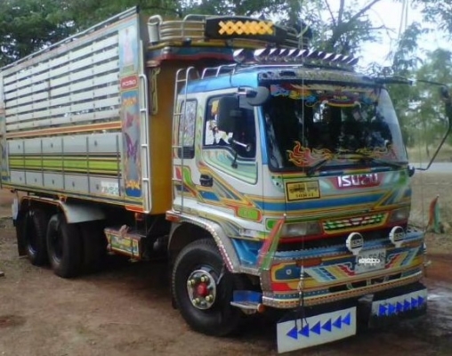 ISUZU DECA FXZ 270 HP EURO1 ปี 42 รถพ่วงแม่+ลูก กระบะดั๊มพ์มิเนียมคอกเกษตรของอู่สหกิจสวยทั่งแม่ทั้งลูก ลูก 2 เพลาดั๊มพ์ความยาว 6.30 เมตร เครื่องแน่นแรงดีเดิมๆ ภายในเก๋งคอนโซลสวยครบเพียบพร้อม แอร์เย็น พ.เพาเวอร์ ก.ไฟฟ้า ระบบเบรคทริ๊ปฟี้ครบครัน ช่วงล่างคัชซ