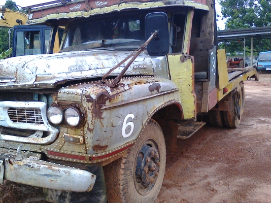 ISUZU หางปลาเครื่อง 6BB1 145HP เพลาเดียวขึ้น 200 ได้ครับ เล่มทะเบียนพร้อมโอน