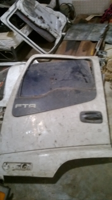 ประตู isuzu 270