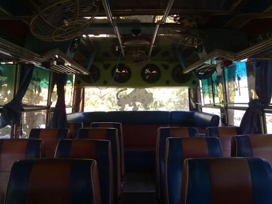 ขายด่วนรถบัสรับส่งนักเรียน 50 ที่นั่ง สภาพพร้อมใช้งาน ยี่ห้อ Nissan