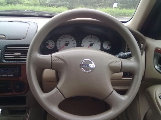 Nissan Sunny Super Neo GL 1.6