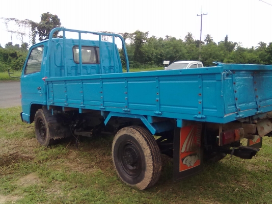 Izusu 4 ล้อ 4 สูบ 74 แรงม้า