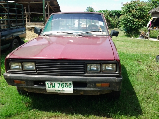 รถกระบะมิตซูบิชิ