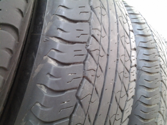 ยาง 255/70 ขอบ16 ปี10 ของ dunlop ครับ สภาพดีครับ