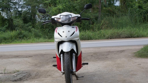 ของดีราไม่แพง honda wave 110 i 20,000