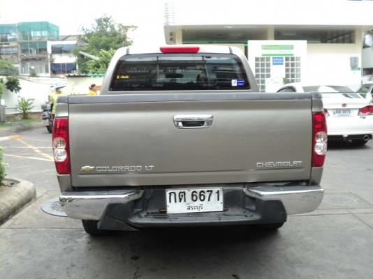 ขายchevrolet Colorado crewcab 3.0 di turbo เกียร์auto ขายchevrolet Colorado crewcab 3.0 di turbo เกียร์auto