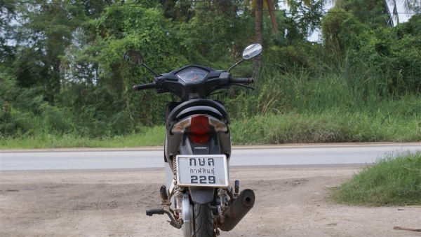 ของดีราไม่แพง honda wave 110 i 19,500