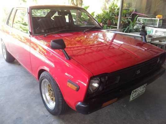 Datsun sunny b310 ไฟกลมสองประตูท้ายลาดมาแล้ว.... Datsun sunny b310 ไฟกลมสองประตูท้ายลาดมาแล้ว....