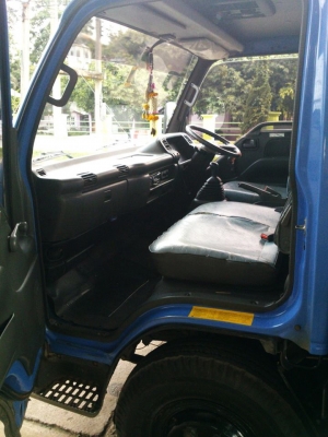 ขาย 6 ล้อ ISUZU - NPR รถปี 2005 ประกันชั้น 1 ยังไม่หมด