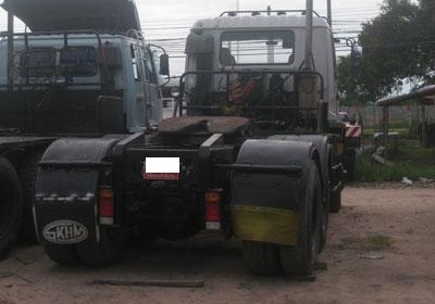 ขายสิบล้อหัวลาก Deca 270 ปี48 สภาพพร้มใช้ โทร 088-4501277