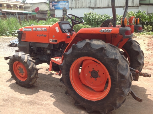 ปัญญาแทรคเตอร์มาแล้ว...จัดมาให้ครับ รถไร่ ไม่เคยลงน้ำ คูโบต้า L3408 พร้อมผาน 6x22  โชคชัย เล่มทะเบียนพร้อม