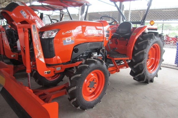รถแทรคเตอร์ คูโบต้า L4708 MAX