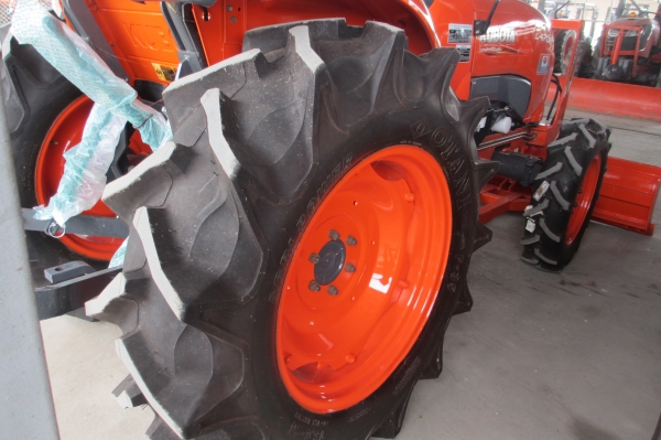 รถแทรคเตอร์ คูโบต้า L4708 MAX