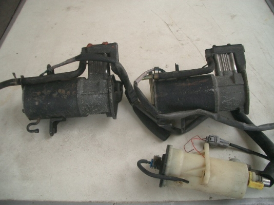 ขายปั๊มลม 12v 4ครีบ