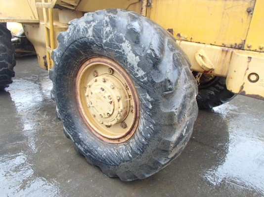 รถตักล้อยาง CAT 920 รถนอกนำเข้า  ใช้งานได้เลย ชั่วโมงน้อย2649 ชม.โทรมานะ 085-9049669