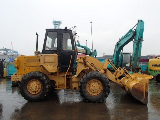 รถตักล้อยาง CAT 920 รถนอกนำเข้า  ใช้งานได้เลย ชั่วโมงน้อย2649 ชม.โทรมานะ 085-9049669