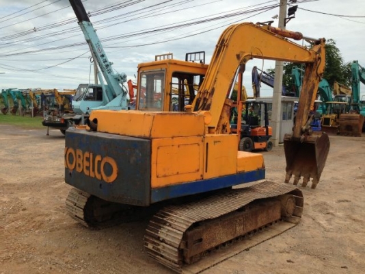 ขายรถแบคโฮ KOBELCO SK60 นำเข้าจากญี่ปุ่น ติดต่อ 089-8368497