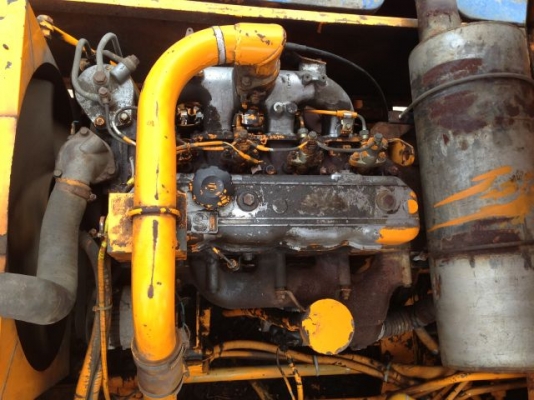 ขายรถแบคโฮ KOBELCO SK60 นำเข้าจากญี่ปุ่น ติดต่อ 089-8368497