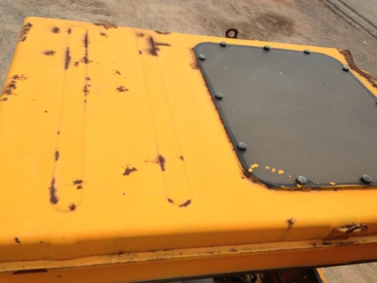 ขายรถแบคโฮ KOBELCO SK60 นำเข้าจากญี่ปุ่น ติดต่อ 089-8368497