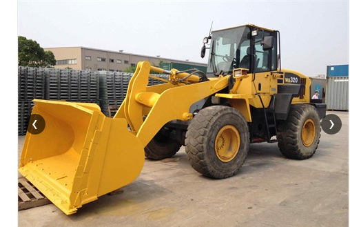 KOMATSU WA320-5 ปี2010 ราคา 2,900,000 บาท