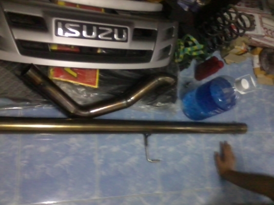 ขายท่อสแตนเลส ใส่ได้ไม่นาน ใส่กับ all new d-max โบ3000 ทำจากร้านพี่พล_คนทำท่อ มาคับ