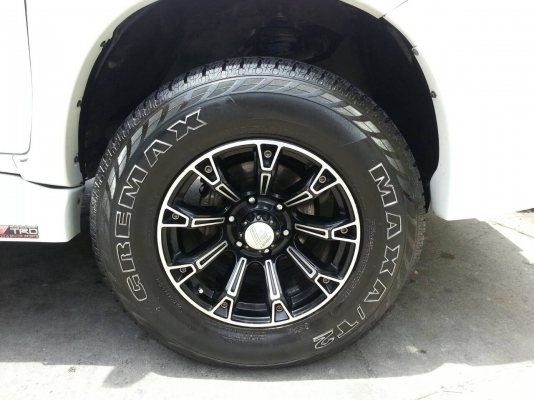 ล้อ MAX + ยางA/T 265/70/17  ปี 12