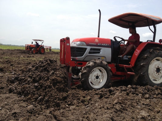 ขาย 45  สภาพดีสวยใกล้เคียงรถใหม่แน่น พร้อมผานพวง 24 ครับ