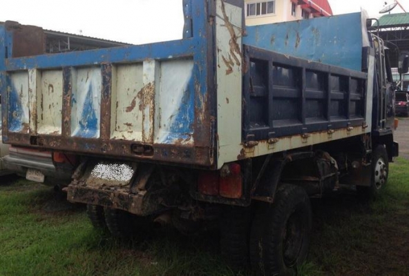 ***ขายแล้วครับขอบคุณ Truck2hand ขาย ตัดก่อนฟิตเครื่อง 6ล้อดั๊มดิน ISUZU ROCKY FRR 175HP 6BG1 เครื่องดี มีอ่อนหน่อย ช่วงล่างแน่นคัสซีสวยไม่ผุไม่ดาม กระบะดั๊มเหล็ก6ตันยิงหน้า 3.60ม. สภาพดีพื้นดีข้างดีไม่ผุ หัวบางภายในดีคอนโซลครบ ทริฟฟี่ พ.พาวเวอร์ ยาง8.25ดี