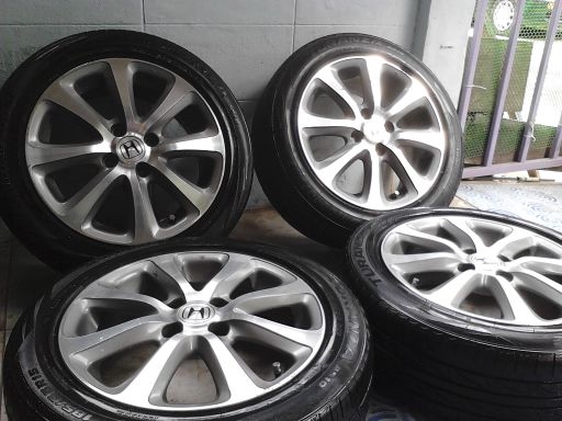 ล้อแม็กเดิมติดรถ HONDA CivicFD16 Odyssey15 FB15 พร้อมยางสวยๆ