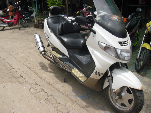 ขาย sky wave รถปี2000 บิ๊กสกุดเตอร์ สวย