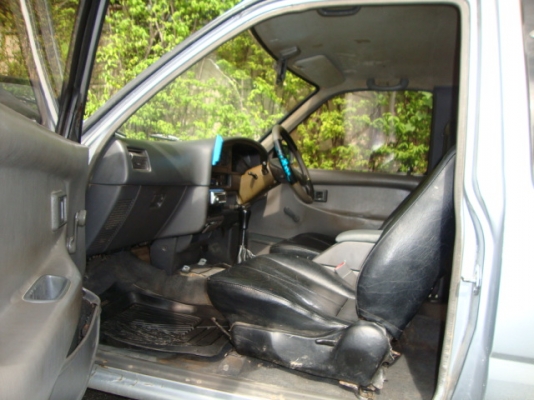 ขายด่วนๆกระบะไมตี้ลงเครื่อง SR20+ LPG ลงเล่มเรียบร้อย