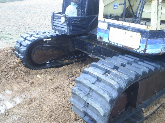 ขายรถแบคโฮแทคยางติดปากคีบไม้