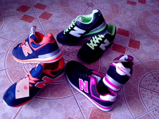 ขายรองเท้า newbalance แฟชั่น