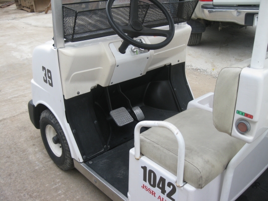 ขายรถกอล์ฟไฟฟ้า 4 ที่นั่ง ยี่ห้อ HITACHI ราคาถูก ขายรถกอล์ฟไฟฟ้า 4 ที่นั่ง ยี่ห้อ HITACHI ราคาถูก