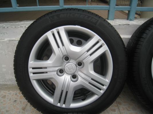 ขายกะทะล้อ Honda city ขอบ15 4รู100 +ฝาครอบ + ยาง Michelin energy xm1 175/65r15 ปี 13 (081-3747940)