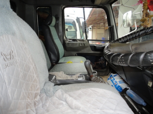 HINO รุ่น FL3H  ยินดีขายเฉพาะหัวคัซซีค่ะ ราคา 780,000 บาทค่ะ