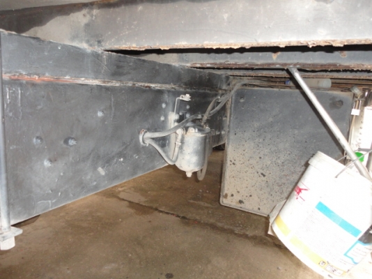 HINO รุ่น FL3H  ยินดีขายเฉพาะหัวคัซซีค่ะ ราคา 780,000 บาทค่ะ