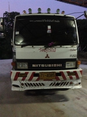 ขายหัวรถ MITSUBISHI FUSO 517