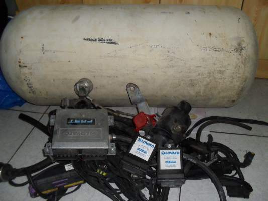 ชุดหัวฉีดแก๊สngvครบชุดคับมีถัง+ขาถังlovato6สูบ