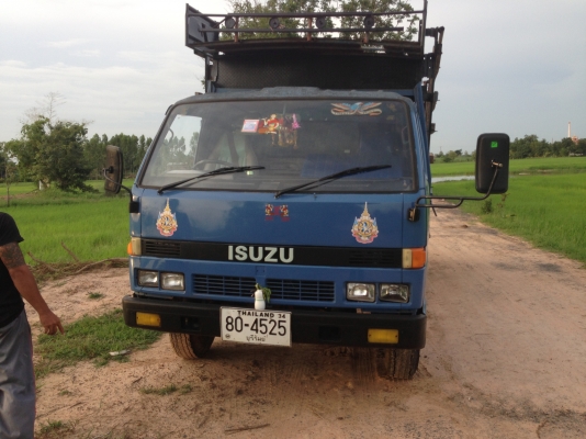 ISUZU NPR เครื่อง 4BE1-110แรงม้า มีภาพวีดีโอ เครื่องดี แน่น แห้ง ขับดี เกียร์ยาว น๊อตล้อ 6 ตัวหน้า-ห ISUZU NPR เครื่อง 4BE1-110แรงม้า มีภาพวีดีโอ เครื่องดี แน่น แห้ง ขับดี เกียร์ยาว น๊อตล้อ 6 ตัวหน้า-ห