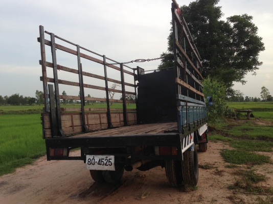 ISUZU NPR เครื่อง 4BE1-110แรงม้า มีภาพวีดีโอ เครื่องดี แน่น แห้ง ขับดี เกียร์ยาว น๊อตล้อ 6 ตัวหน้า-ห