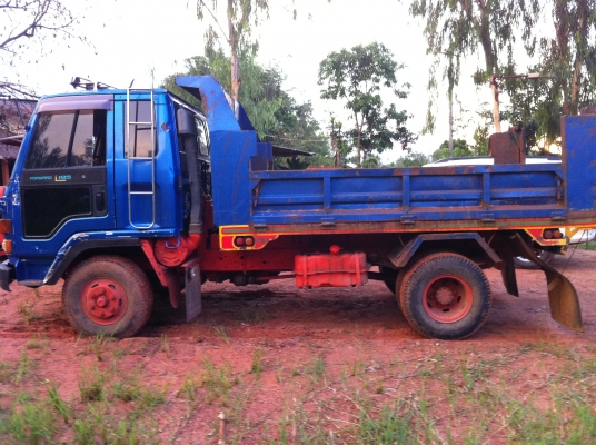 ขาย ISUZU 195Hpดั้มสวยสภาพพร้อมใช้งาน ราคาถูก