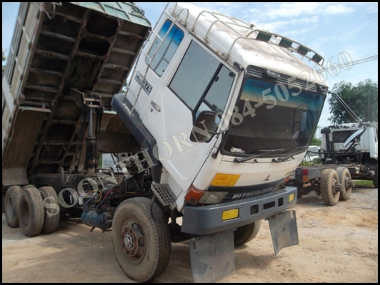 ขายด่วน รถบรรทุก 10 ล้อ MITSUBISHI FUSO 527M-TF58XX  220 เทอร์โบแท้  ปี 42 ดั้ม รถสวยสภาพเดิมๆ พร้อมใช้งาน ราคาสุดคุ้ม