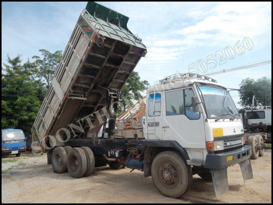 ขายด่วน รถบรรทุก 10 ล้อ MITSUBISHI FUSO 527M-TF58XX  220 เทอร์โบแท้  ปี 42 ดั้ม รถสวยสภาพเดิมๆ พร้อมใช้งาน ราคาสุดคุ้ม